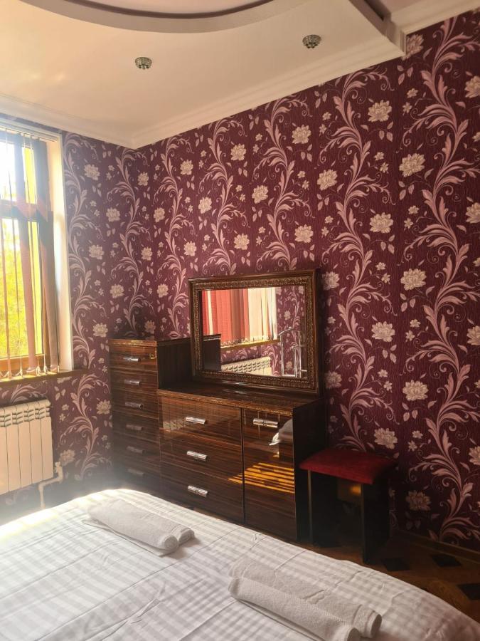 Apartment 3-Room Beruni Street Samarkand Bagian luar foto