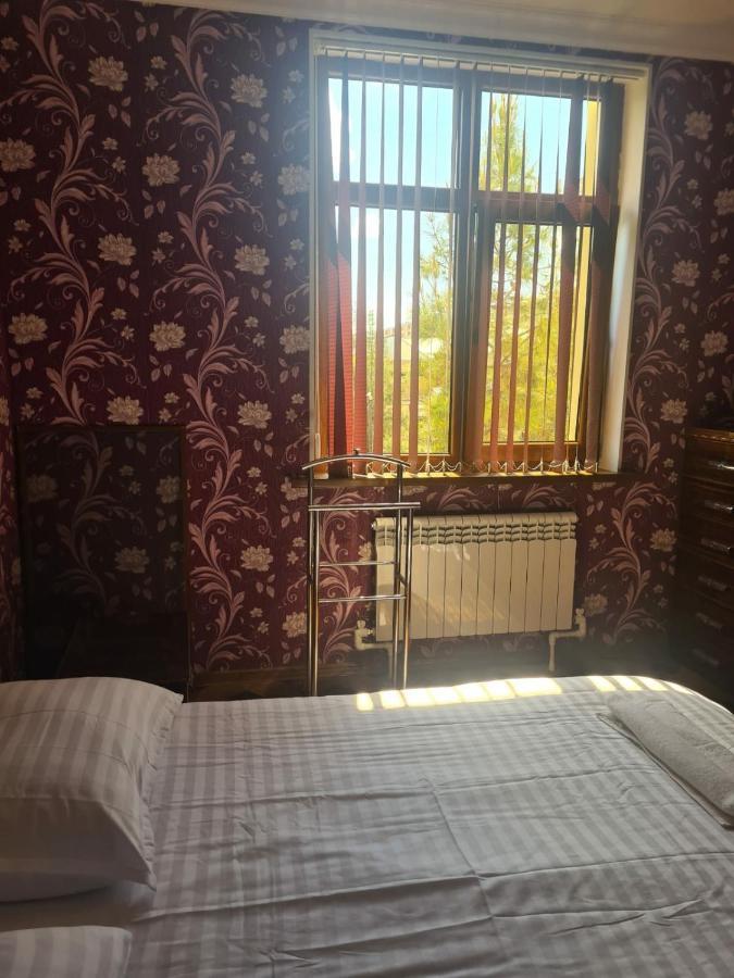 Apartment 3-Room Beruni Street Samarkand Bagian luar foto